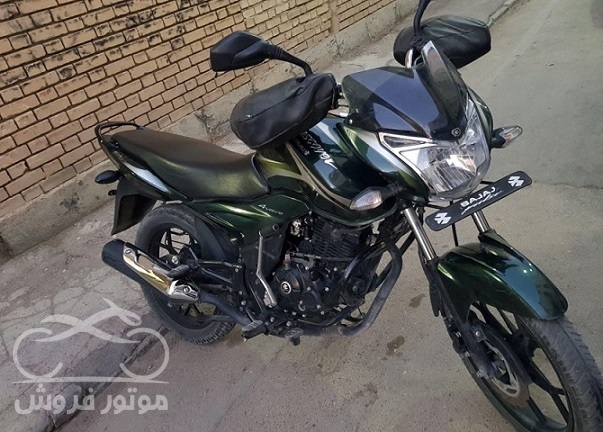 فروش موتور سیکلت باجاج پالس 180 مدل 1395 در اصفهان