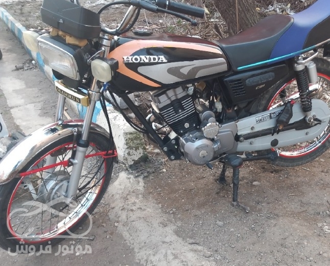 فروش موتور سیکلت هوندا لیفان 125 مدل 1395