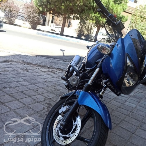 فروش موتور سیکلت باجاج پالس 200 مدل 1388 در تبریز