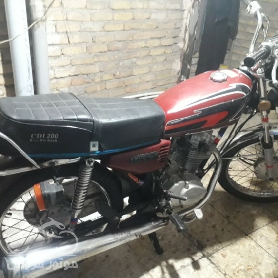 فروش موتور سیکلت هوندا 125 ساوین مدل 1389 در آذربایجان شرقی