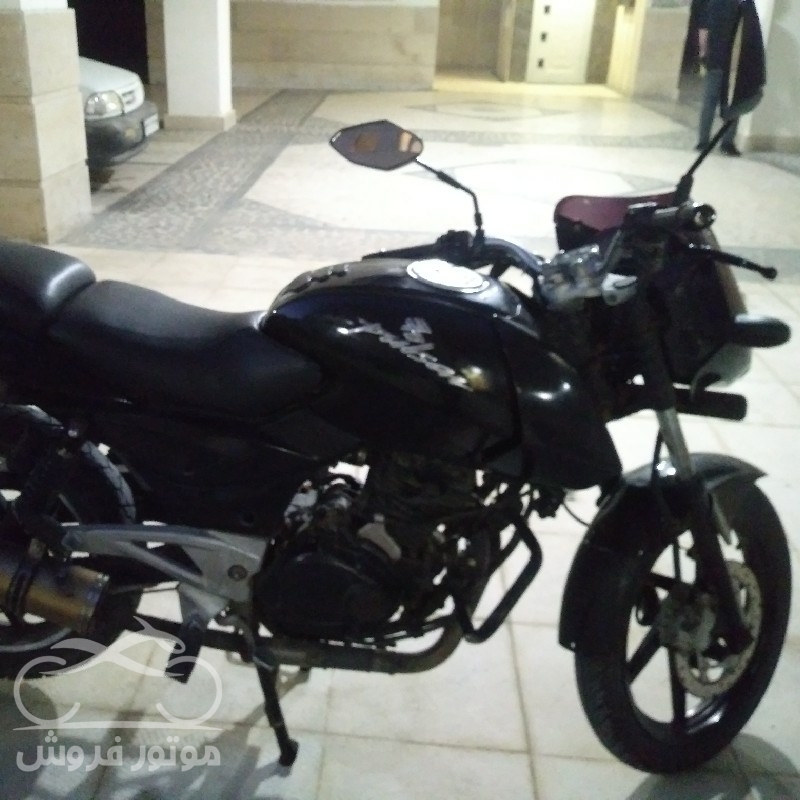 فروش موتور سیکلت باجاج پالس 200 مدل 1390