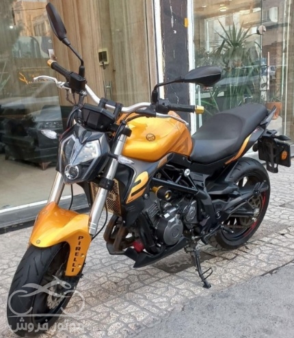 فروش موتور سیکلت بنلی 300 مدل 1401 در همدان