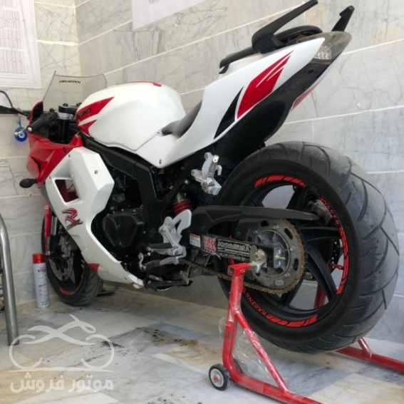 فروش موتور سیکلت هیوسانگ 250cc دوسیلندر مدل 1392