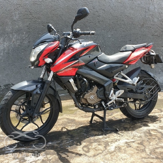 فروش موتور سیکلت باجاج Ns 200 مدل 1395