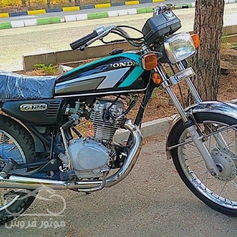 خرید موتور سیکلت هوندا 125در سمنان