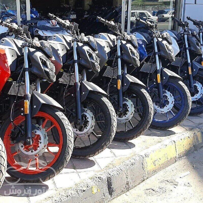 خرید موتور سیکلت هوندا در اصفهان