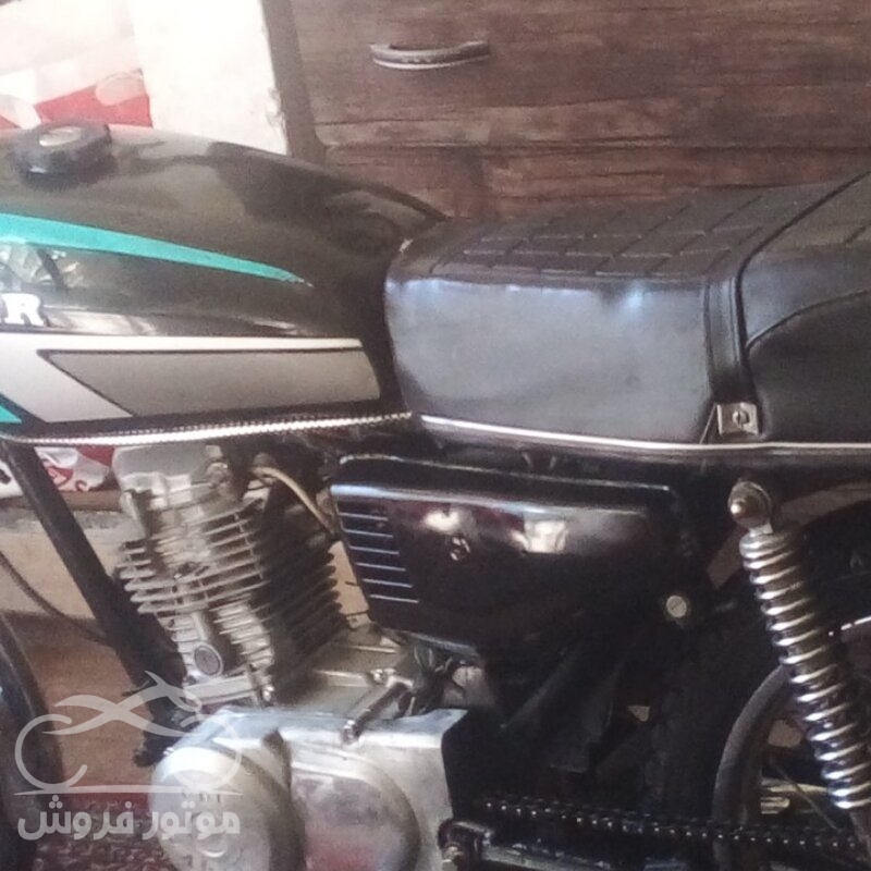 خرید موتور سیکلت هوندا 125 در اصفهان