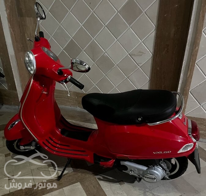 خرید موتور سیکلت وسپا 150 مدل 1402