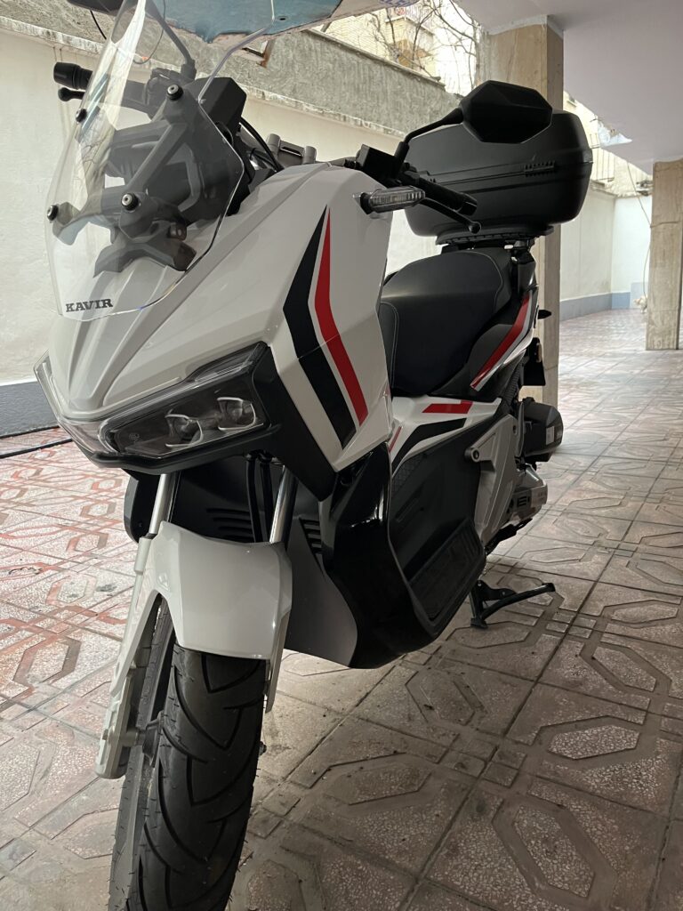 فروش موتور سیکلت کویر باکس‌دارAGV150