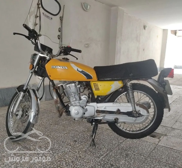 فروش موتور سیکلت هوندا پرواز در البرز