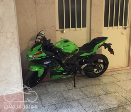 فروش موتور سیکلت کاوازاکی ZXR 250 در تهران
