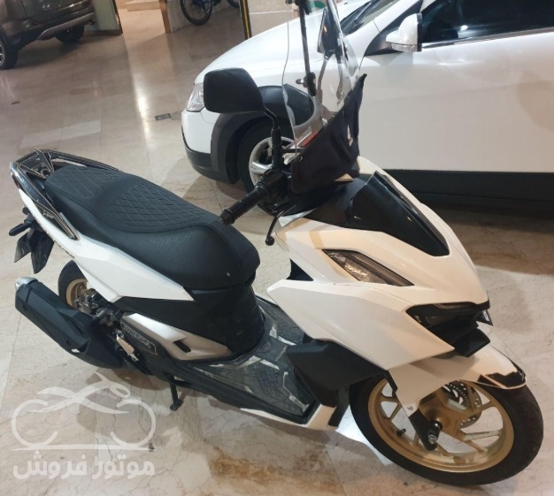 فروش موتور سیکلت هوندا کلیک 160 در تهران