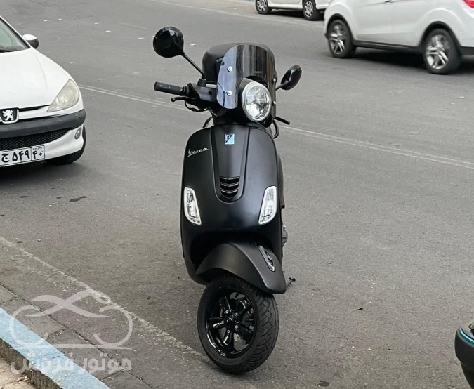 فروش موتور سیکلت وسپا پریماورا 150 vxl مدل 1398 در تهران