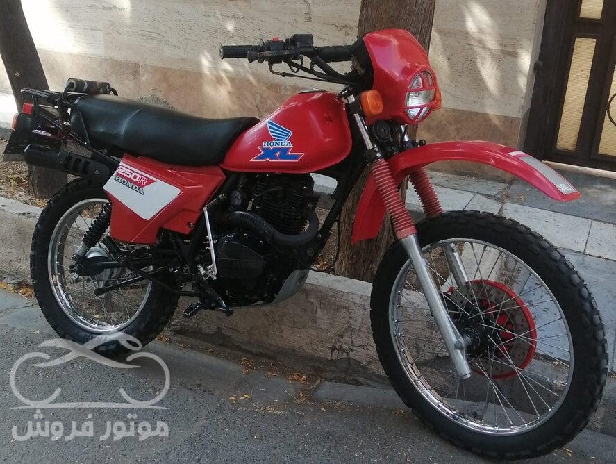 فروش موتور سیکلت همتاز 200 مدل 95