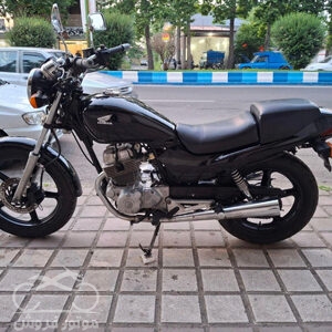 موتور فروش,فروش موتور سیکلت,فروش موتور سیکلت هوندا CB 250 در گیلان,خرید موتور سیکلت هوندا CB 250 در گیلان,موتور سیکلت هوندا,موتور سیکلت در گیلان