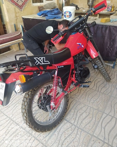 فروش موتور سیکلت هوندا XL تریل 250 در مرکزی