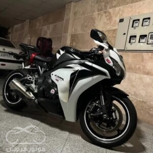 فروش موتور سیکلت هوندا CBR 1000 در تهران
