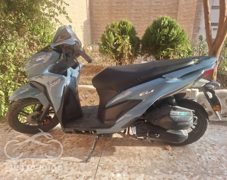 فروش موتور سیکلت هوندا کلیک 150 در اصفهان