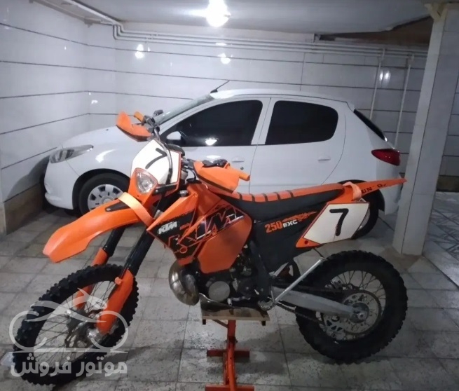 فروش موتور سیکلت کی تی ام RC 250 در قزوین