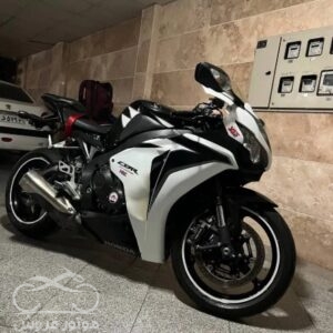 فروش موتور سیکلت هوندا CBR 1000 در تهران