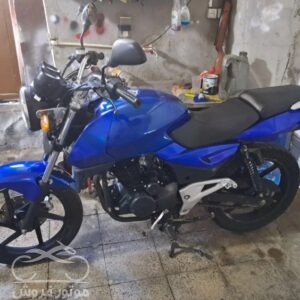 فروش موتور سیکلت باجاج پالس 220 در ایلام