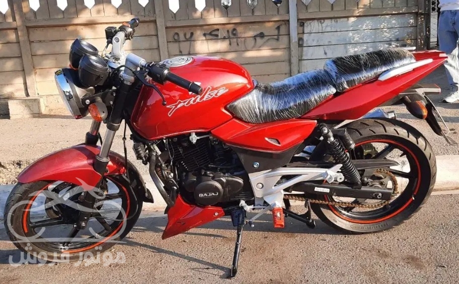 فروش موتور سیکلت باجاج پالس 220 در البرز