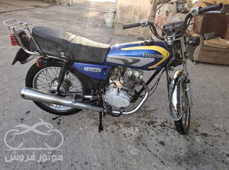 فروش موتور سیکلت هوندا CG 125 در قم