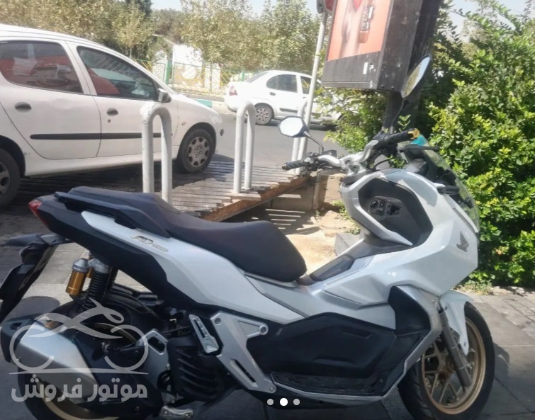 فروش موتور سیکلت جهان همتا adv 150 در تهران