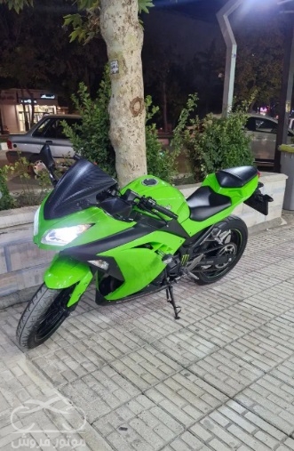 فروش موتور سیکلت کاوازاکی نینجا 300 در کرمانشاه