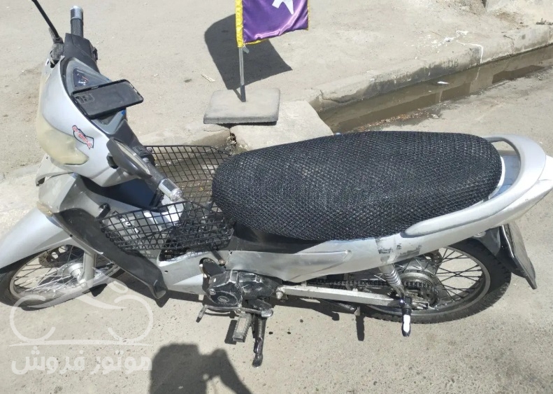 فروش موتور سیکلت کویر طرح ویو رادیسون در البرز