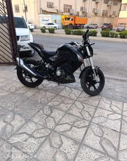 فروش موتور سیکلت بنلی تی ان تی 180 اس در ایلام