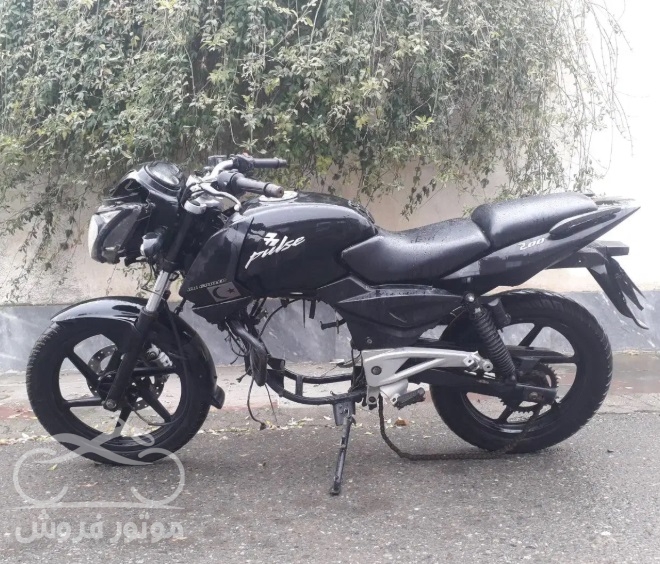 فروش موتور سیکلت باجاج پالس 200 در گلستان