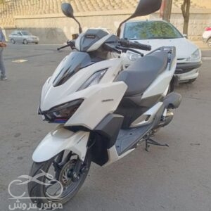 فروش موتور سیکلت هوندا کلیک واریو 160 در تهران