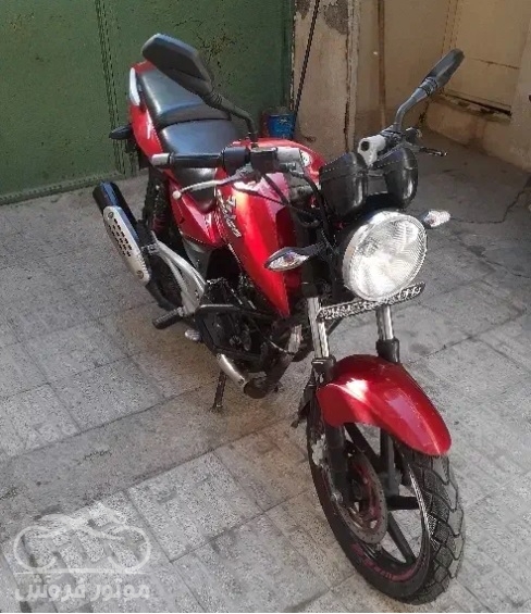 فروش موتور سیکلت باجاج پالس 180 در کردستان