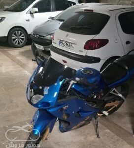 فروش موتور سیکلت کاوازاکی ZX 200 در تهران