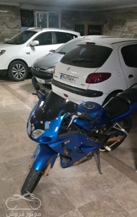 فروش موتور سیکلت کاوازاکی ZX 200 در تهران