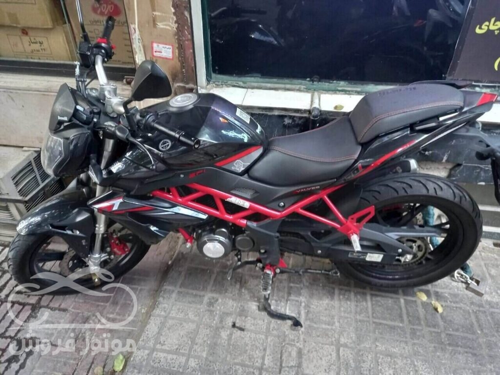 فروش موتور سیکلت بنلی 150 مدل 1401