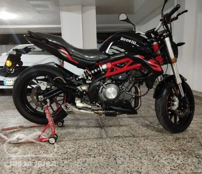 فروش موتور سیکلت بنلی 250 دو سیلندر در گیلان