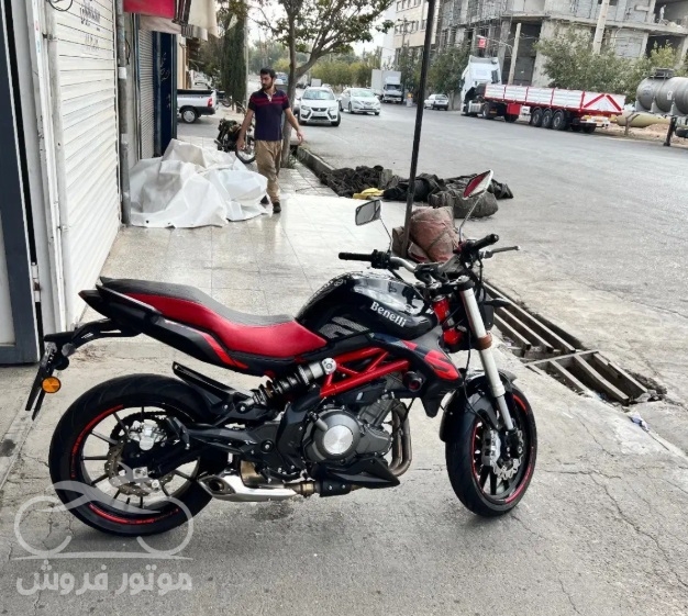 فروش موتور سیکلت بنلی 300 دو سیلندر در فارس