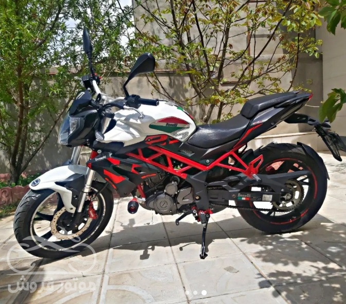 فروش موتور سیکلت بنلی 250 تک سیلندر در تبریز