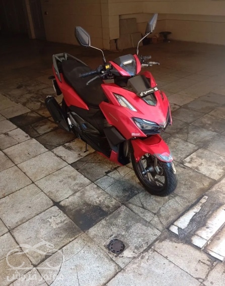 فروش موتور سیکلت هوندا کلیک در تهران