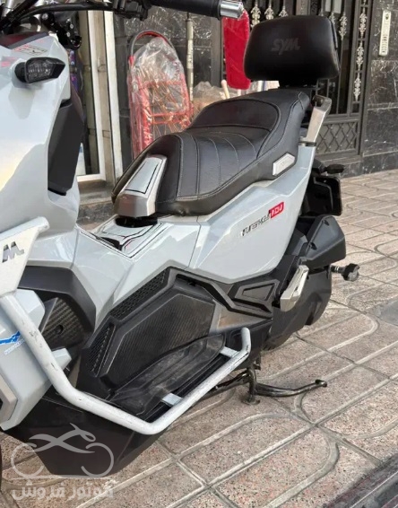 فروش موتور سیکلت اس وای ام ADV 175 در تهران