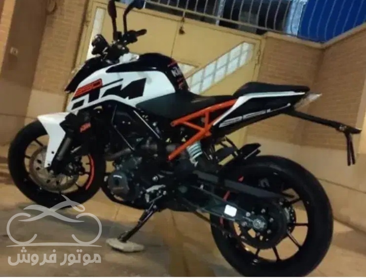 فروش موتور سیکلت کی تی ام دوک 250 در اصفهان