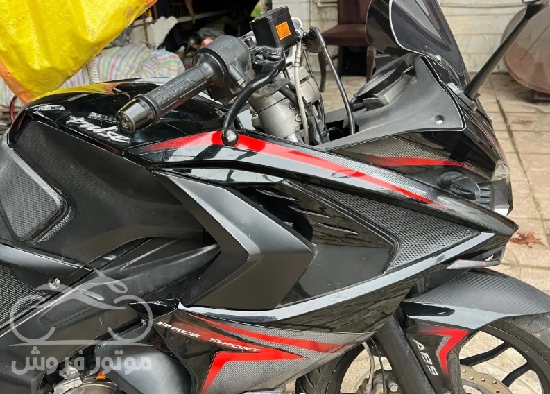 فروش موتور سیکلت باجاج پالس RS 200 در گیلان