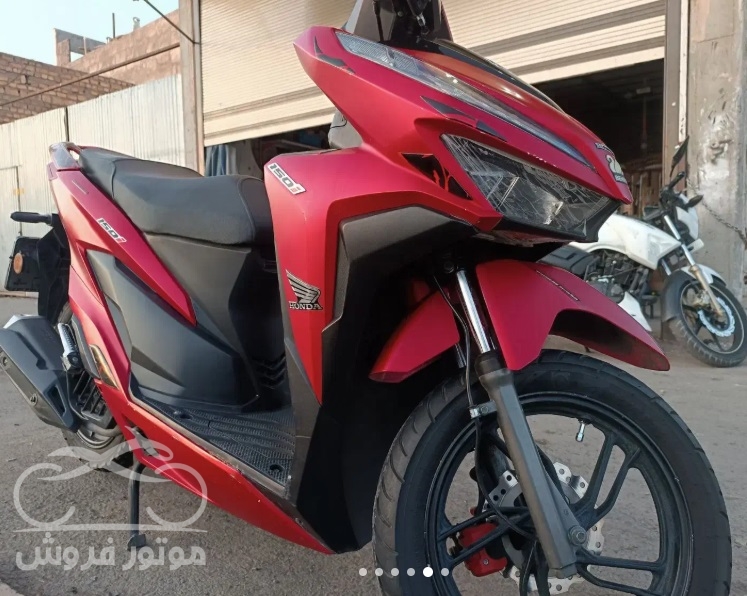 فروش موتور سیکلت هوندا کلیک 150 در قم