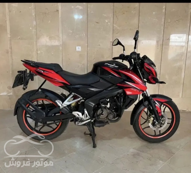 فروش موتور سیکلت باجاج پالس NS 150 در اردبیل
