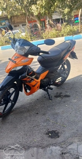 فروش موتور سیکلت تی وی اس راکز 125 در اصفهان