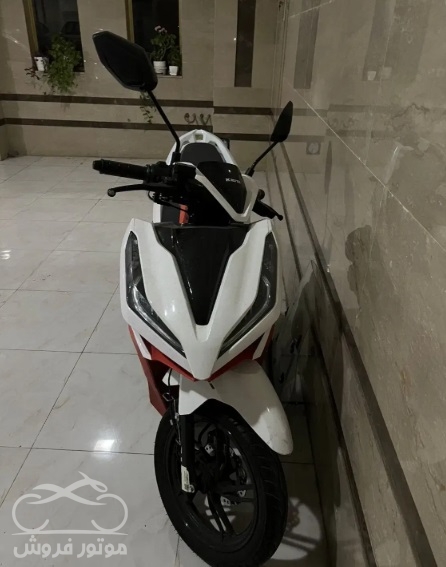 فروش موتور سیکلت هوندا کلیک در تبریز