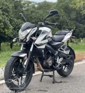 فروش موتور سیکلت باجاج پالس NS 200 در مازندران