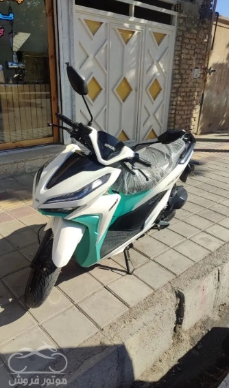 فروش موتور سیکلت پیشرو کلیک 150 در قزوین